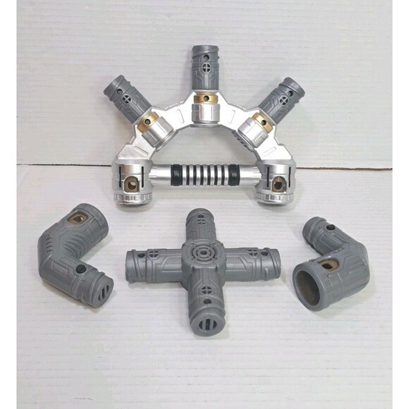 Star Wars Bladebuilders Lot Hilt, Cross Connector & 2 Angle Parts Hasbro Toys - Picture 1 of 4